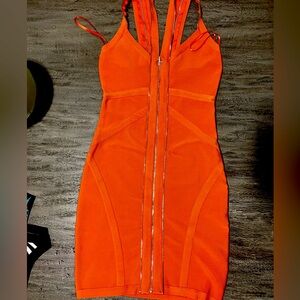 [XS] BEBE Double V Bandage Dress